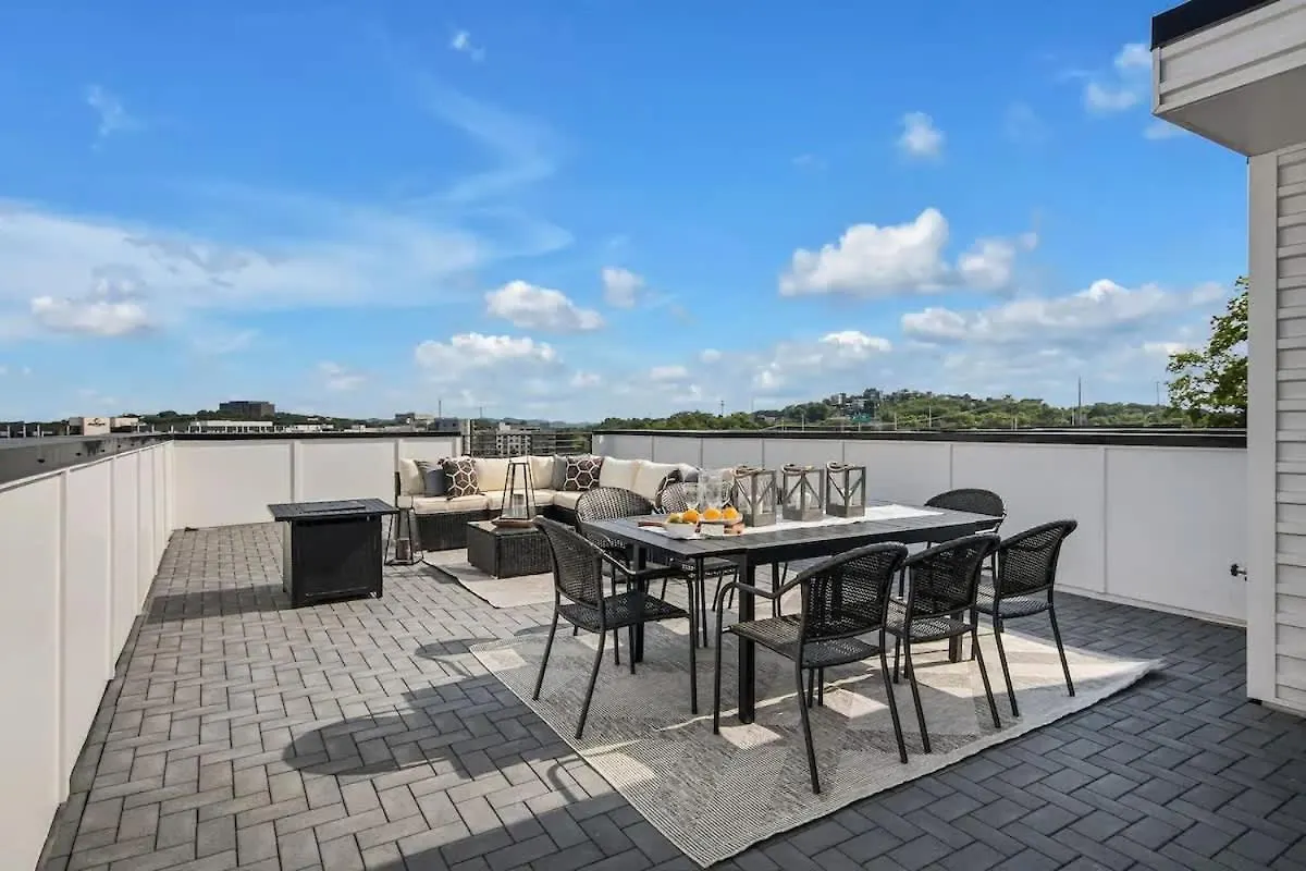 Holiday home Honky Tonk Hangout - Minutes To Downtown - Rooftop Nashville United States